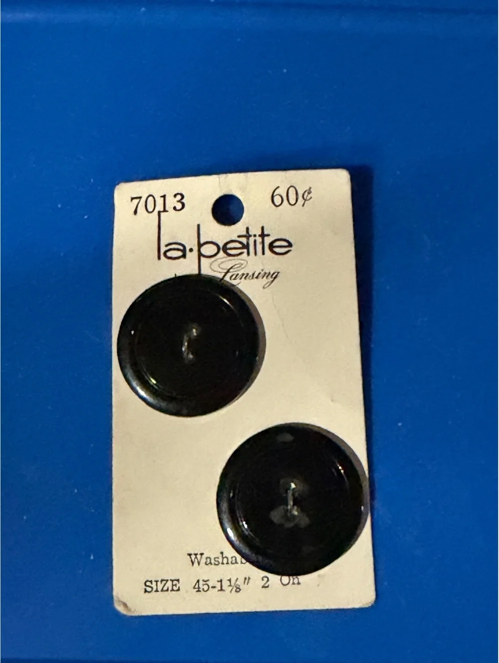 Vintage la-bette Lansing Black Buttons on Original Card
